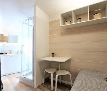 Studette meublée Rue Tronchet - 75008 PARIS, - Photo 4