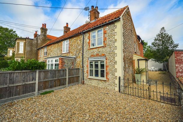 North Creake - Photo 1
