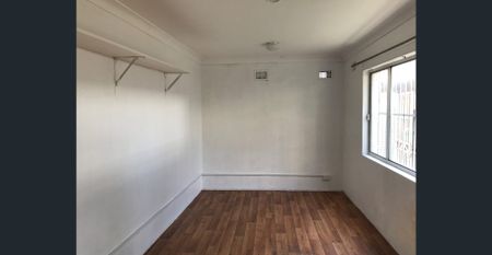 Private Paddington Storeroom - Photo 3