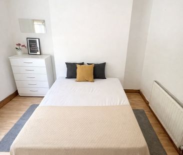 Room in a Shared House, Quainton St, NW10 - Photo 6