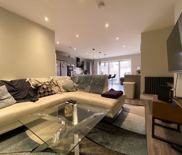 Laytonia Avenue, Heath - Photo 5