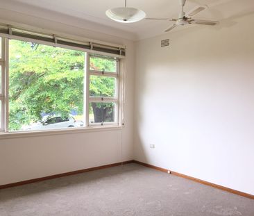 Charming spacious home in Carlingford West catchment - Photo 4