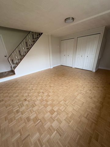 5591 Rue Monsabré, H1M 2R4, H1M 2R4, Montréal - Photo 4