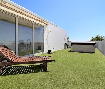 Cascais - Carcavelos. Moradia moderna com vista para o mar. - Photo 2