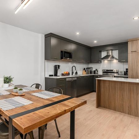 Grand 5 1/2 à Longueuil. Inclus les électroménagers, stationnement, balcon arrière privé. - Photo 3