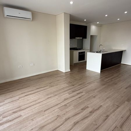Modern 2 bedroom apartment under affordable housing scheme - Photo 4