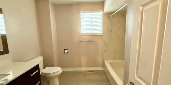 For Lease - 4497 Longmoor Road Unit# Room 3, Mississauga, Ontario - Photo 3