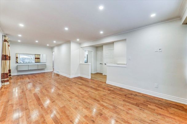 For Lease - 359 Rathburn Road Unit# Main, Toronto, Ontario - Photo 1