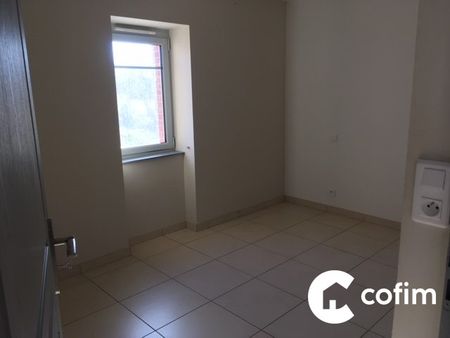 Location Maison 4 pièces 89m² MIRAMONT SENSACQ 40320 - Photo 5