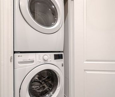 For Lease - 62 Preston Meadow Avenue Unit# 5, Mississauga, Ontario - Photo 1