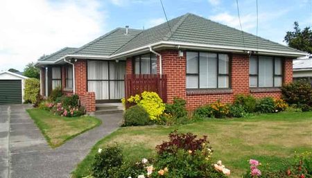 Family Living in a Prime Location - Photo 5