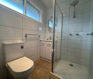 8/11 Gordon Street, Footscray VIC 3011 - Photo 2