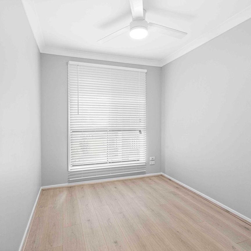 Family home - Photo 1