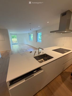 Moderne 2.5-Zimmer-Wohnung im Erdgeschoss an der Witikonerstrasse 486, Zürich 8053 - Foto 1