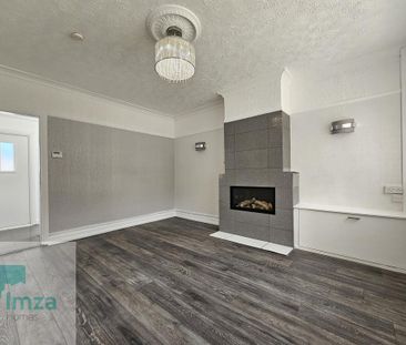 2 bedroom end of terrace house to rent - Photo 2