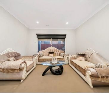 “Spacious 4 Bedroom Family Home for Rent in Arndell Park Estate, Tr... - Photo 4