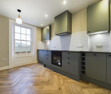 2 bedroom maisonette to rent - Photo 5