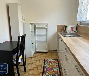 Location Appartement 1 pièce 42m² ST ETIENNE 42000 - Photo 5