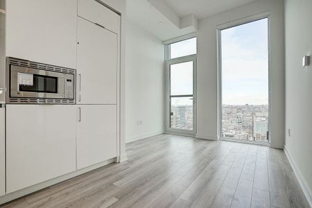 For Lease - 238 Simcoe Street Unit# 3901, Toronto, Ontario - Photo 2