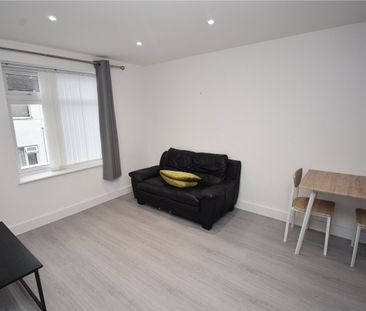 Chester Court, CH62 1DG, New Ferry - Photo 1