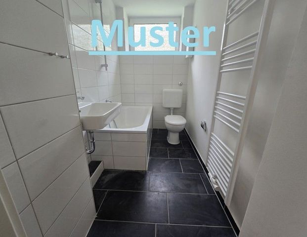 Sanierte Wohnung in Düsseldorf-Reisholz ab Februar - Foto 1