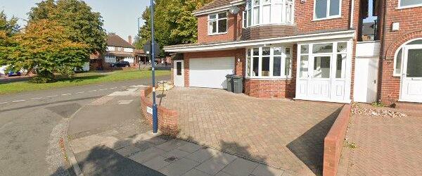 Room in a Shared House, Stanley Avenue, B32 - Photo 1
