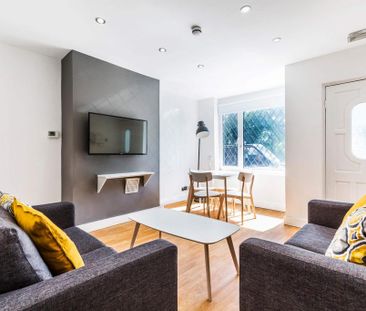 4 bedroom house to rent - Photo 1
