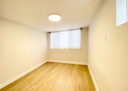 For Lease - 808 Midland Avenue Unit# Lwr, Toronto, Ontario - Photo 4