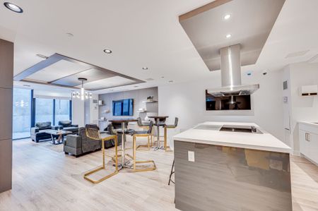 For Lease - 840 ST CLAIR Avenue Unit# 516, Toronto, Ontario - Photo 5