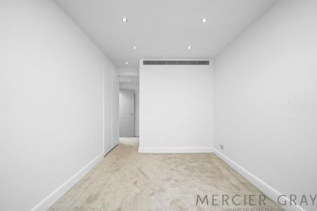 5 bedroom flat to rent - Photo 3