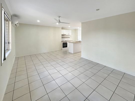 19/8 Rosegum Place, 4301, Redbank Plains Qld - Photo 1