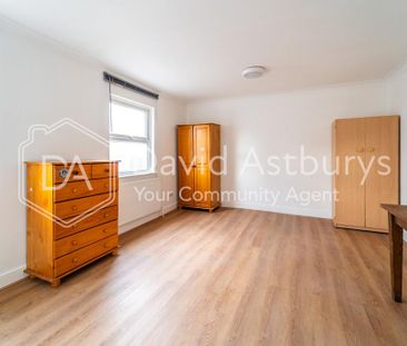 3 bedroom apartment to rent - Photo 2