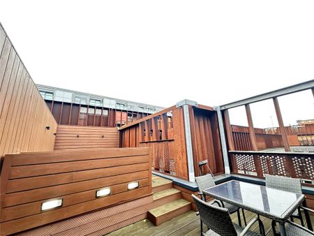 3 bedroom terraced house to rent - Photo 2