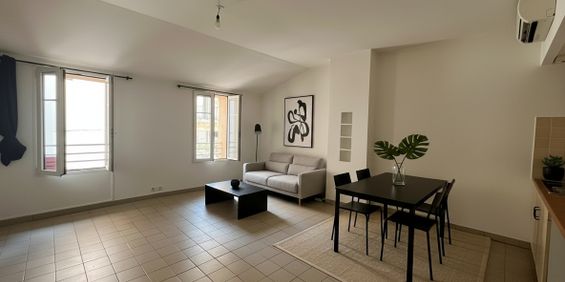 Studio à Louer Centre Ville Aubagne, - Photo 3