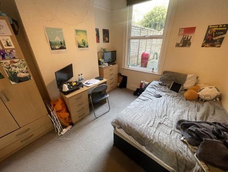 4 bedroom house to rent - Photo 5