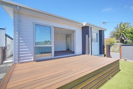 Summer Waves Await - Photo 5