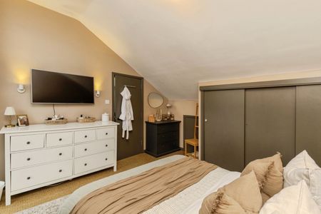 2 bedroom maisonette to rent - Photo 3