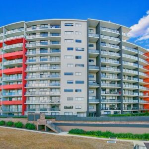 2Bedrooms, 2Bathrooms - Photo 2