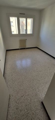 Appartement 3 Pièces 67 m² - Photo 2