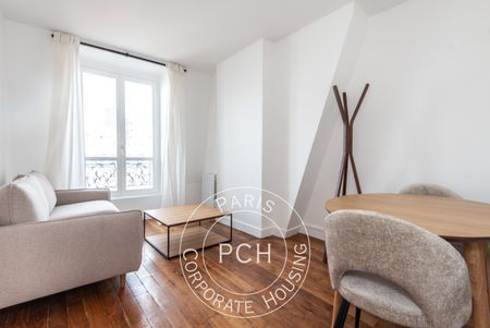 Rue Mathurin Régnier, - Photo 3