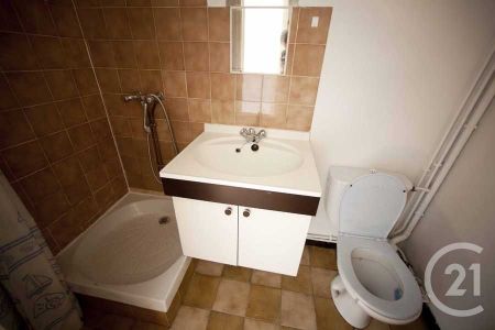 Location Appartement 1 pièce 29m² TROYES 10000 - Photo 5