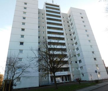 Leicht einzugsbereite Wohnung mit Balkon, ideal als Pärchen ! - Photo 3