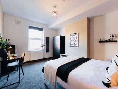 Harold Place Room 1 - Photo 3