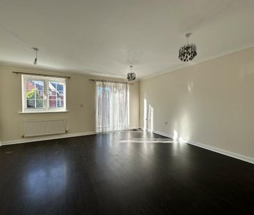 3 bedroom terraced house to rent - Photo 5