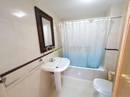 Piso de alquiler en Bulevar Pilar Miró, 6, Málaga, Spain, -1, Martín Carpena - Torre del Río - Photo 3