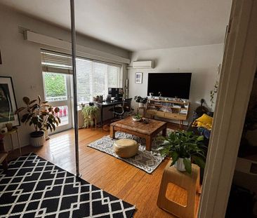 St Kilda East - Photo 3