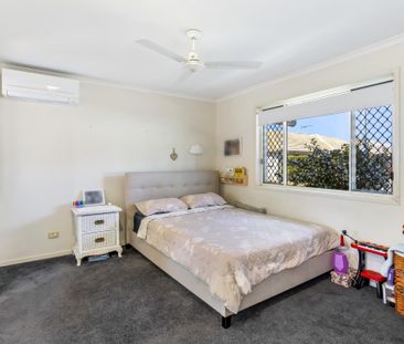 Quality Freestanding Villa | 3 Bed, 2 Bath, A/C | $625 pw - Photo 3