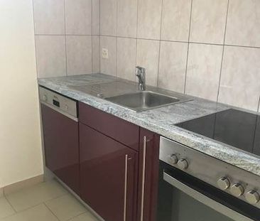 Charmante 2 1/2-Zimmerwohnung - Photo 2