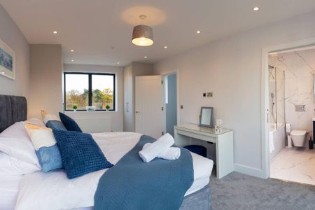 3 bedroom semi-detached house to rent - Photo 4