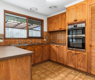 Great Home on Large Block - Photo 6